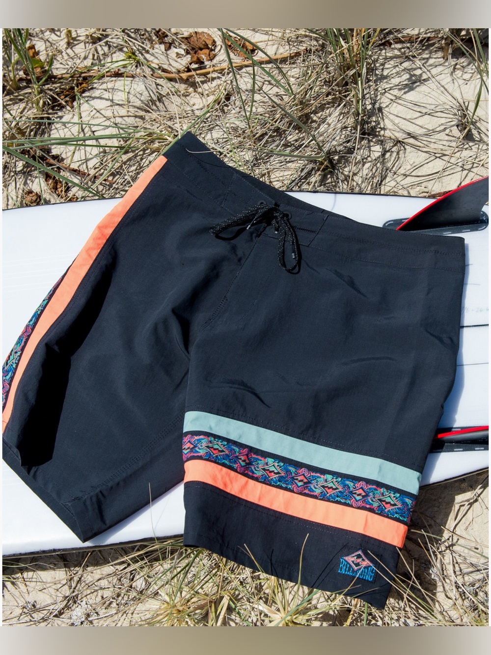 Billabong Sons Of Fun Boardshorts Mens Black Graphic Print size 36